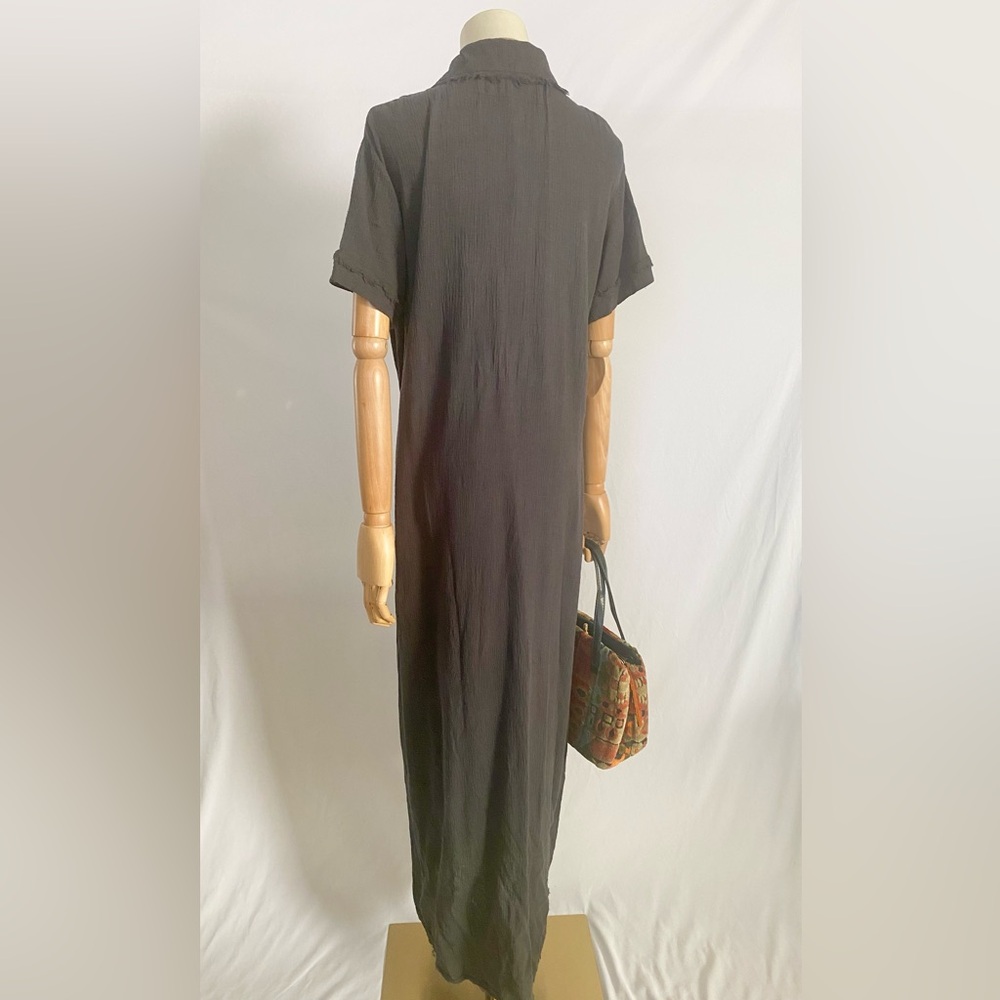 RAQUEL ALLEGRA GAUZE CRINKLE MAXI SHIRTDRESS IN BLACK - Picture 5 of 6